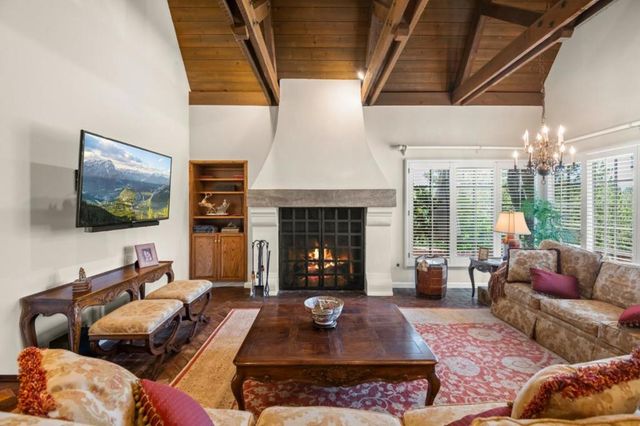 14471 Sobey Road, Saratoga, CA 95070