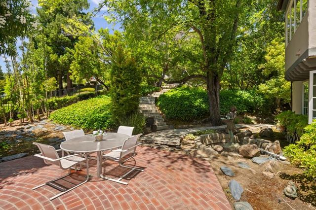14471 Sobey Road, Saratoga, CA 95070