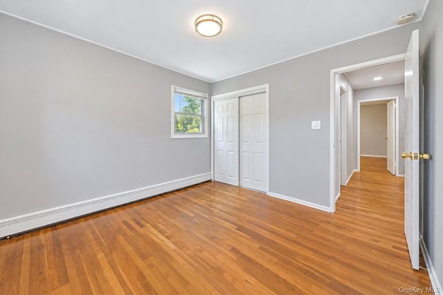 1 Azealia Court, Commack, NY 11725