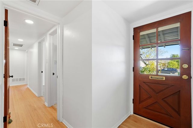 9207 Whitaker Avenue, Northridge, CA 91343