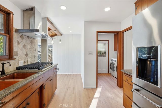 9207 Whitaker Avenue, Northridge, CA 91343