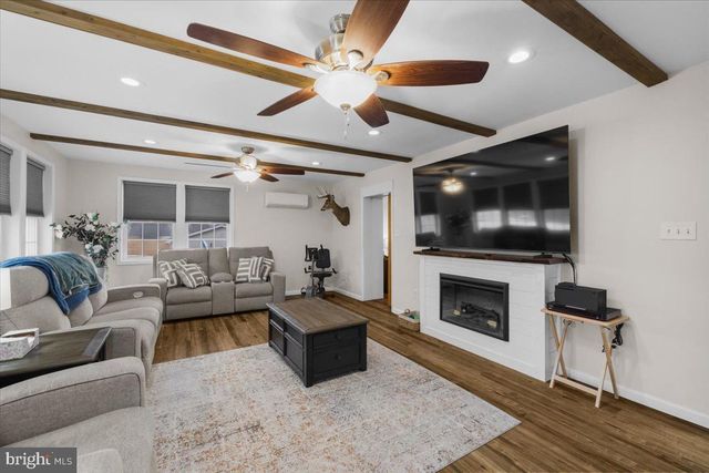 36 SPICEWOOD LN, Front Royal, VA 22630