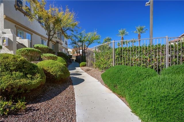 50 Aura De Blanco Street 10203, Henderson, NV 89074