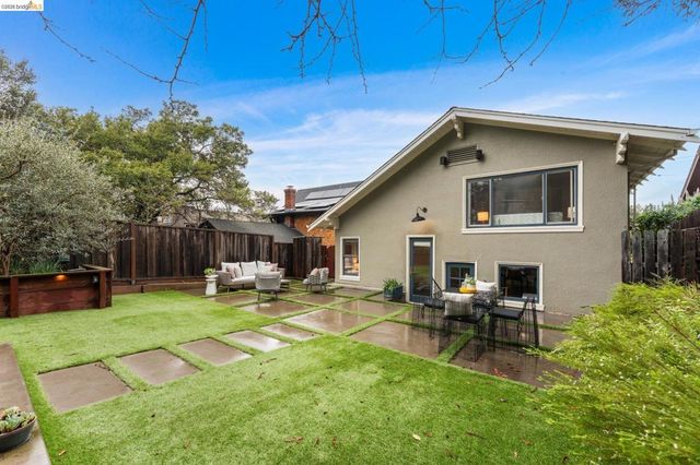 5941 5941 Keith Ave, Oakland, CA 94618