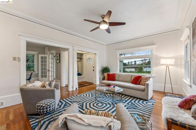 5941 5941 Keith Ave, Oakland, CA 94618