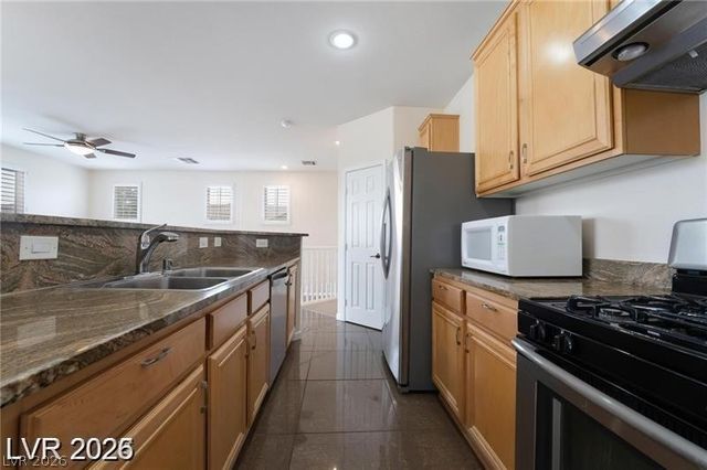 6255 West Arby Avenue 274, Las Vegas, NV 89118