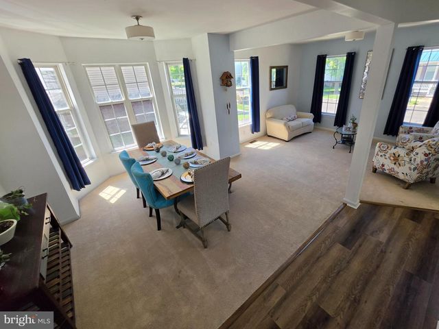 45 VALENTINE RD, Warminster, PA 18974