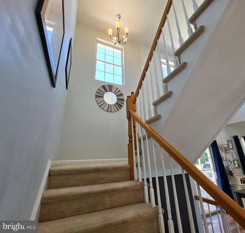 45 VALENTINE RD, Warminster, PA 18974