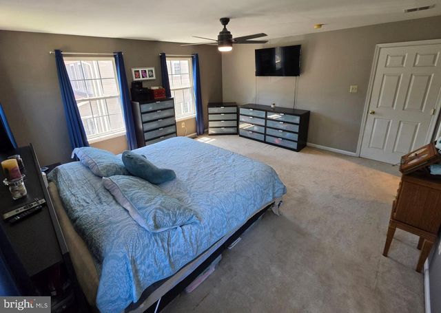 45 VALENTINE RD, Warminster, PA 18974