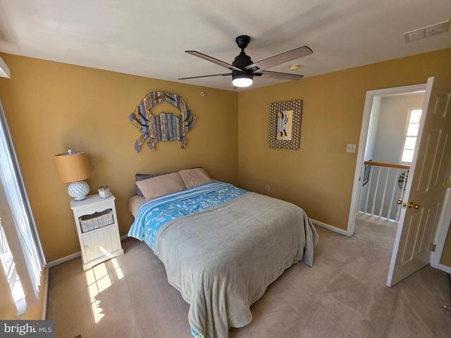 45 VALENTINE RD, Warminster, PA 18974