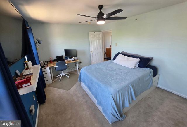 45 VALENTINE RD, Warminster, PA 18974