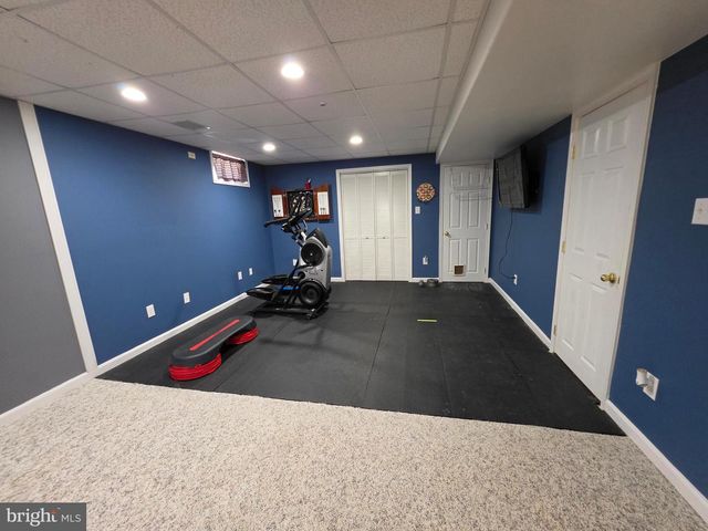 45 VALENTINE RD, Warminster, PA 18974