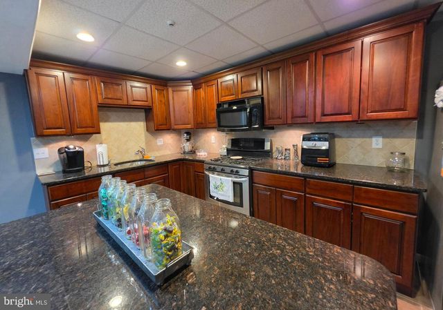 45 VALENTINE RD, Warminster, PA 18974