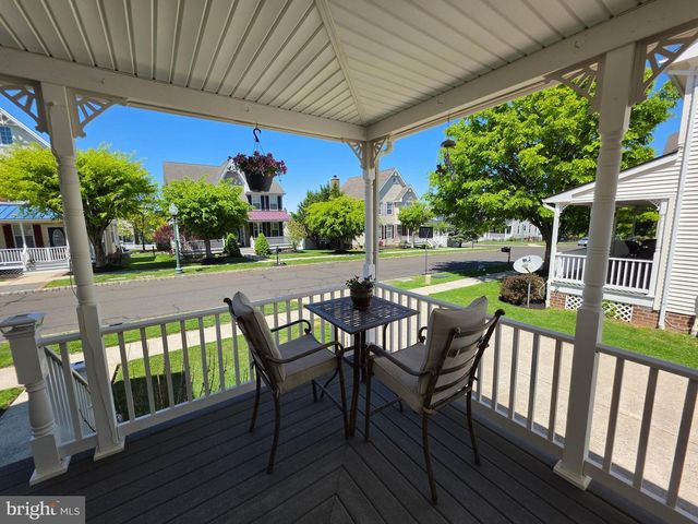 45 VALENTINE RD, Warminster, PA 18974