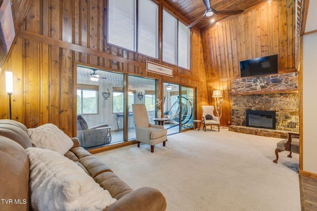 4403 Highway 11w, Blountville, TN 37617