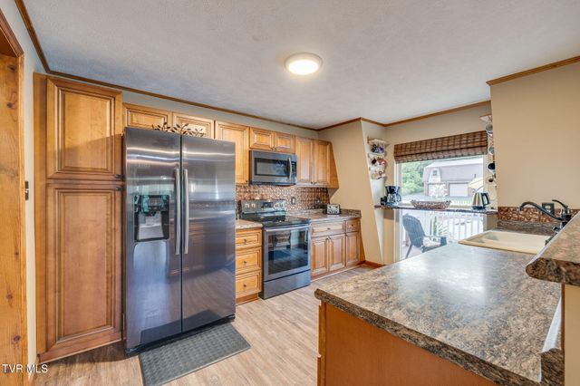 4403 Highway 11w, Blountville, TN 37617