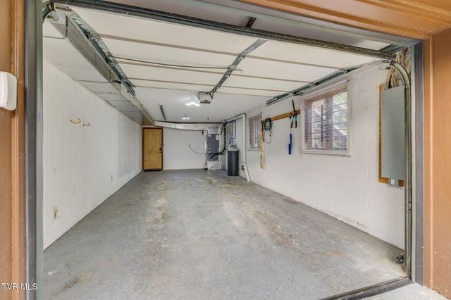 4403 Highway 11w, Blountville, TN 37617