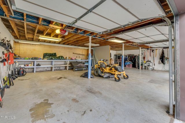 4403 Highway 11w, Blountville, TN 37617