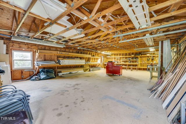 4403 Highway 11w, Blountville, TN 37617