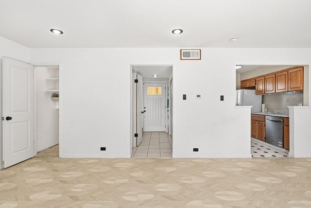 3203 Admiralty Lane, Foster City, CA 94404