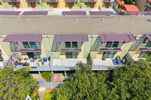 3203 Admiralty Lane, Foster City, CA 94404