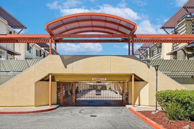 3203 Admiralty Lane, Foster City, CA 94404