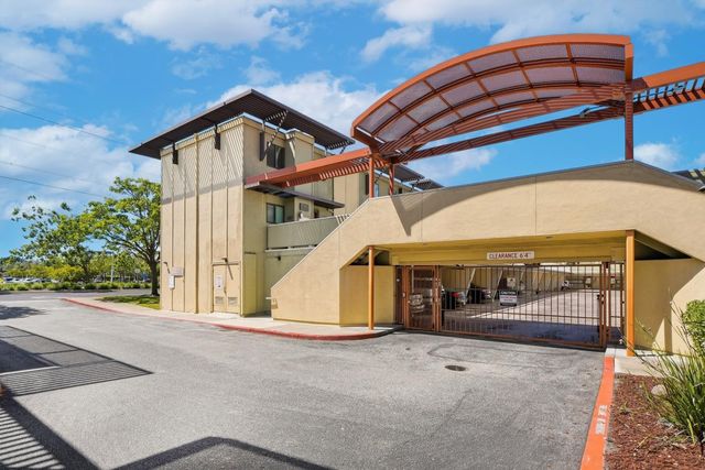 3203 Admiralty Lane, Foster City, CA 94404