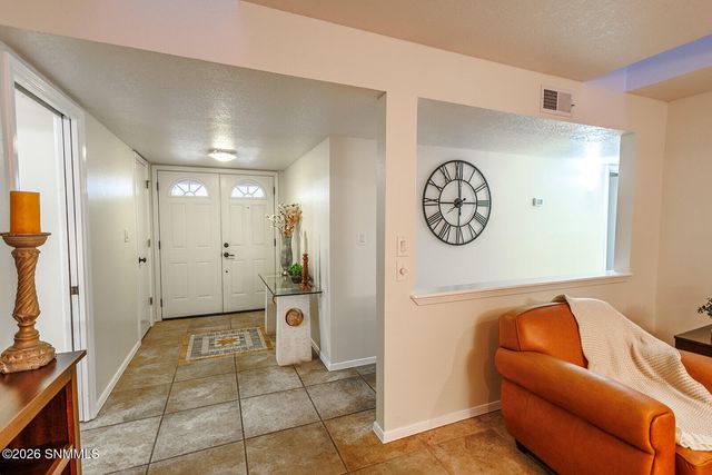 1724 Salinas Drive, Las Cruces, NM 88011