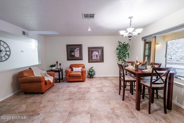 1724 Salinas Drive, Las Cruces, NM 88011