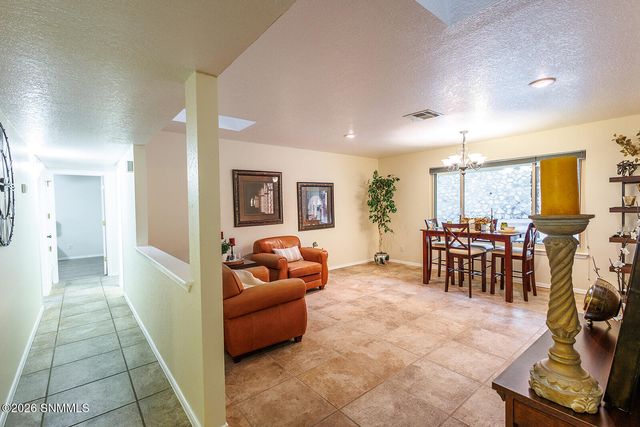 1724 Salinas Drive, Las Cruces, NM 88011