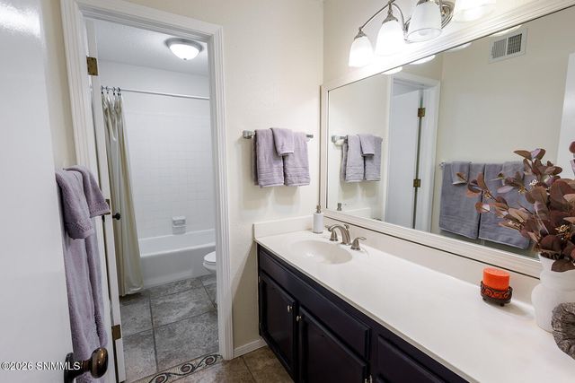 1724 Salinas Drive, Las Cruces, NM 88011