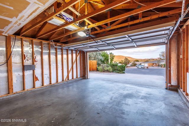 1724 Salinas Drive, Las Cruces, NM 88011