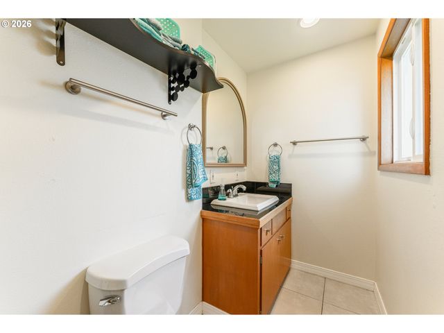 3431 Ne 132nd Ave, Portland, OR 97230
