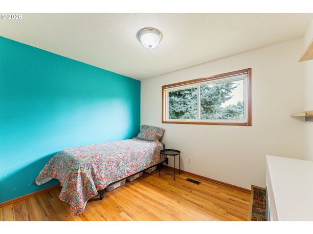 3431 Ne 132nd Ave, Portland, OR 97230