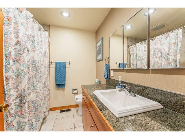 3431 Ne 132nd Ave, Portland, OR 97230