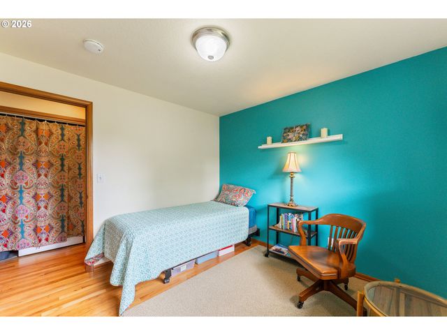 3431 Ne 132nd Ave, Portland, OR 97230