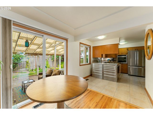 3431 Ne 132nd Ave, Portland, OR 97230