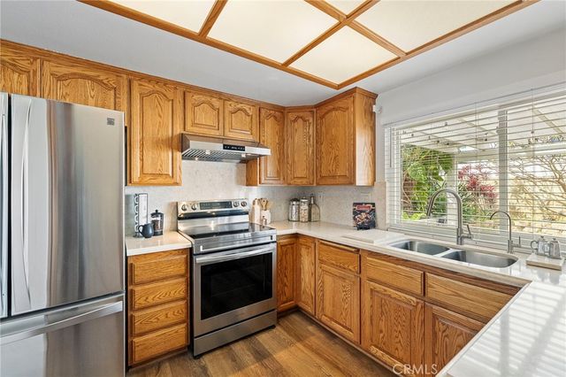 18311 Hartlund Lane, Huntington Beach, CA 92646