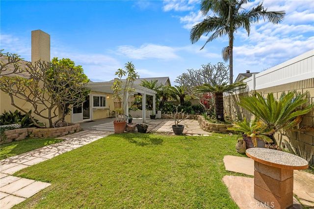 18311 Hartlund Lane, Huntington Beach, CA 92646