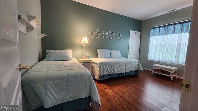 796 VILLAGE AVE, Collegeville, PA 19426