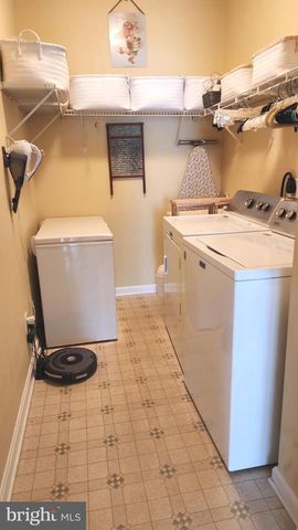 796 VILLAGE AVE, Collegeville, PA 19426