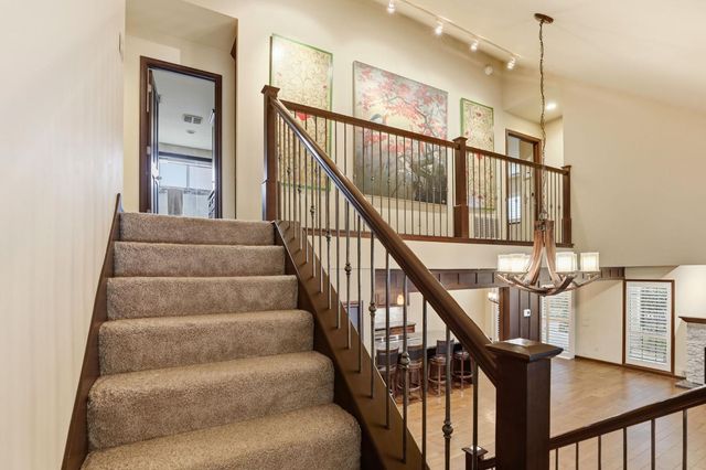 445 Sierra Ln, Sacramento, CA 95864