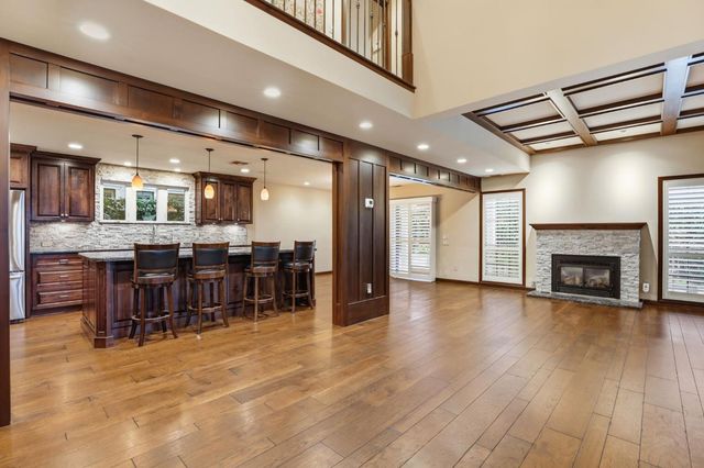 445 Sierra Ln, Sacramento, CA 95864