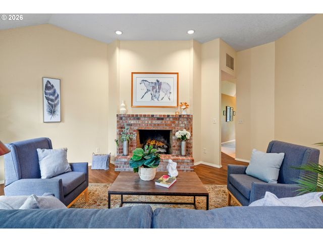 16589 Sw WATERLEAF St, Beaverton, OR 97006
