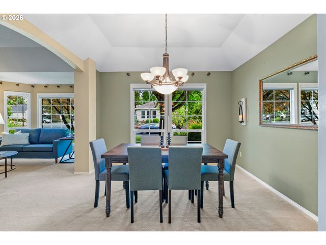 16589 Sw WATERLEAF St, Beaverton, OR 97006
