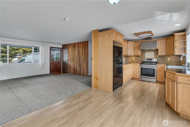 32321 111th Place SE, Auburn, WA 98092