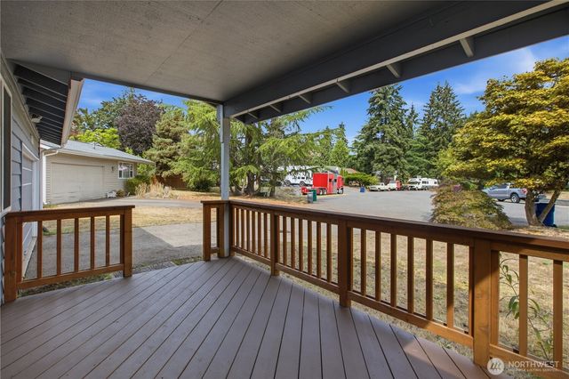 32321 111th Place SE, Auburn, WA 98092