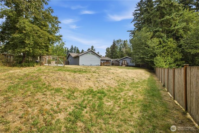 32321 111th Place SE, Auburn, WA 98092