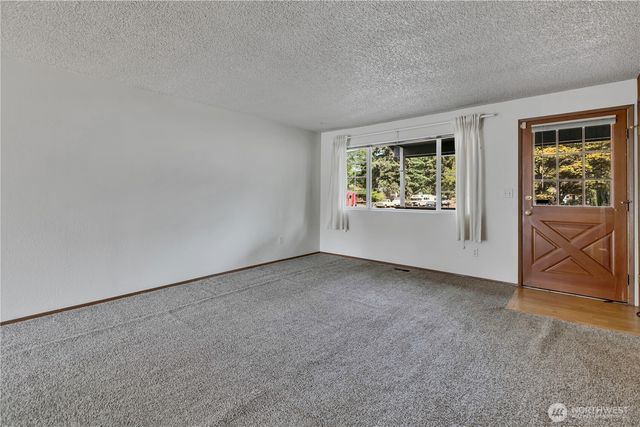 32321 111th Place SE, Auburn, WA 98092