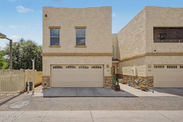 15818 N 25TH Street 113, Phoenix, AZ 85032